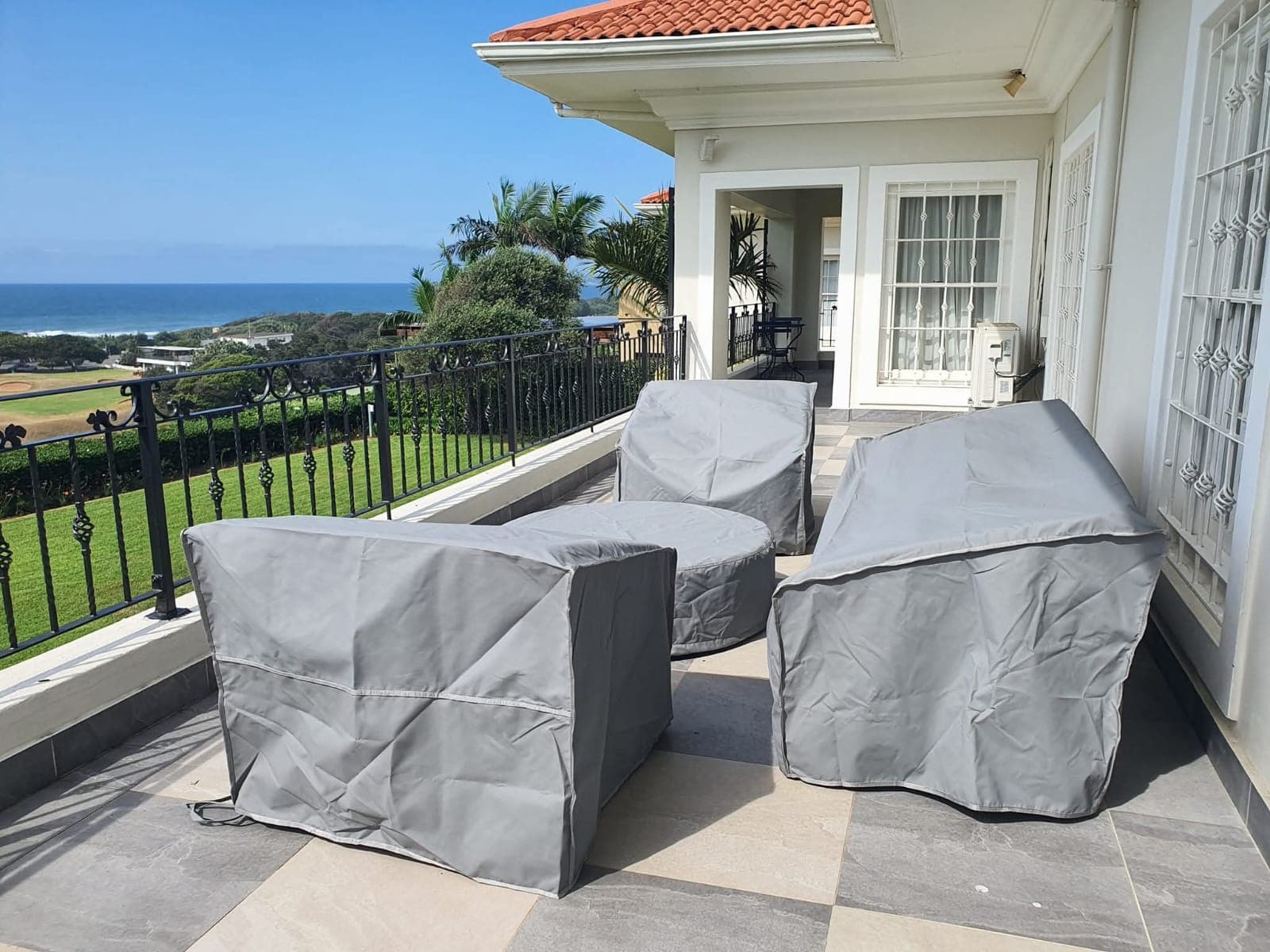 Custom measured outdoor furniture cover